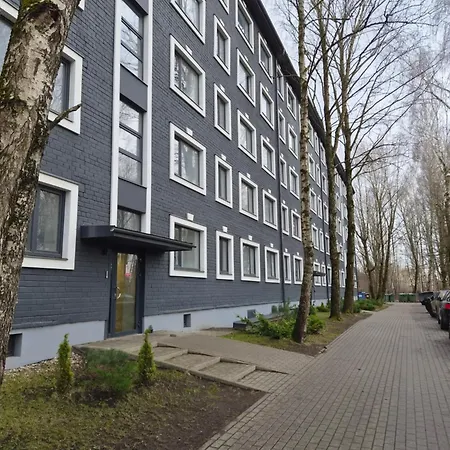 Cosy L Self Check-in & Free Parking * Riga